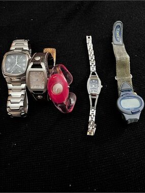 5pc Vintage & Y2K Watch Lot • Fossil Cuff • Nike Pink Resin • Timex